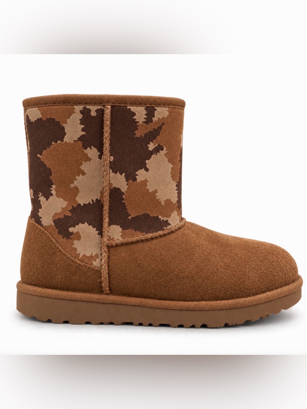 UGG Kids Chestnut camo boot Size 3